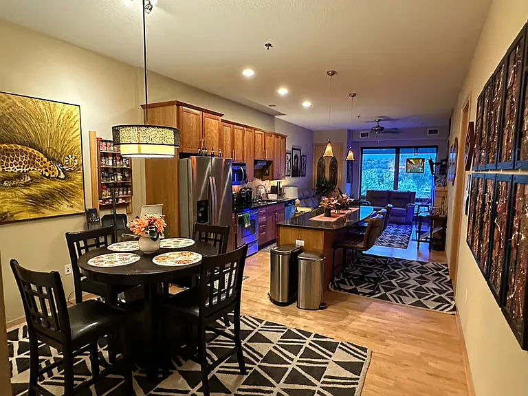 240 Spring St #415 — Photo 11