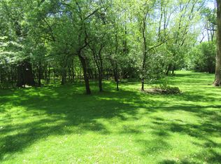 2060 Shermer Rd, Northbrook, IL 60062