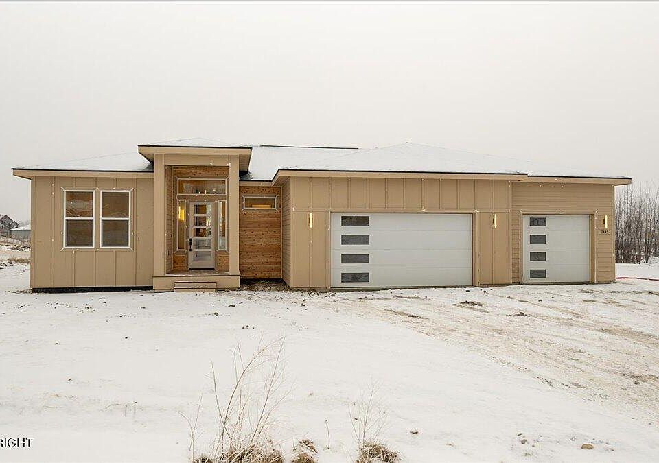 1st image of 2445 S Santuary Dr