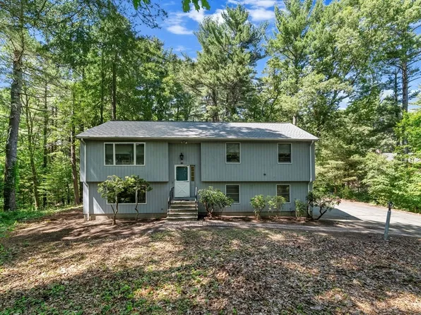 15 Orchard Ln, Lincoln, MA 01773