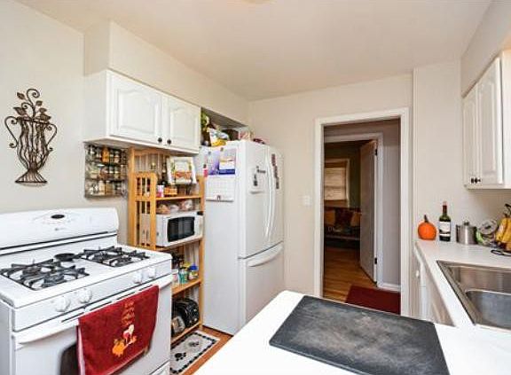 2nd image of 5146 Sheridan Ave N
