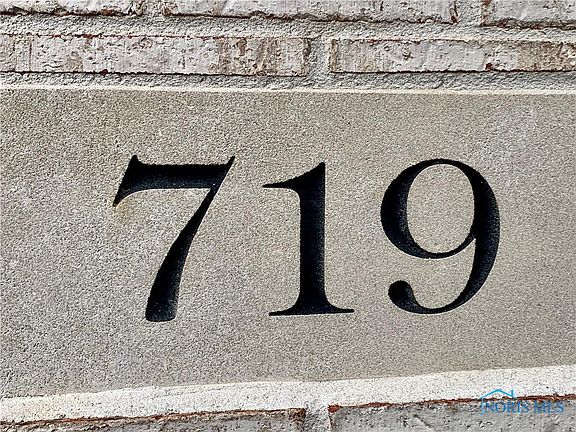2nd image of 719 Wind Breeze Dr
