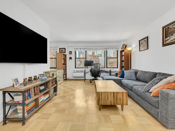 245 East 24th Street 14A image 1 of 10