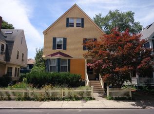 28 Holbrook St, Jamaica Plain, MA 02130