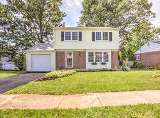 1658 Glenn Rd, Lancaster, PA 17601