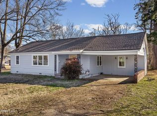 210 West St, Batesville, MS 38606