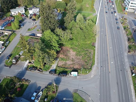 3rd image of 164th St SW