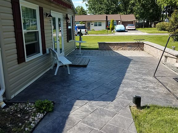 Back patio with sun shade