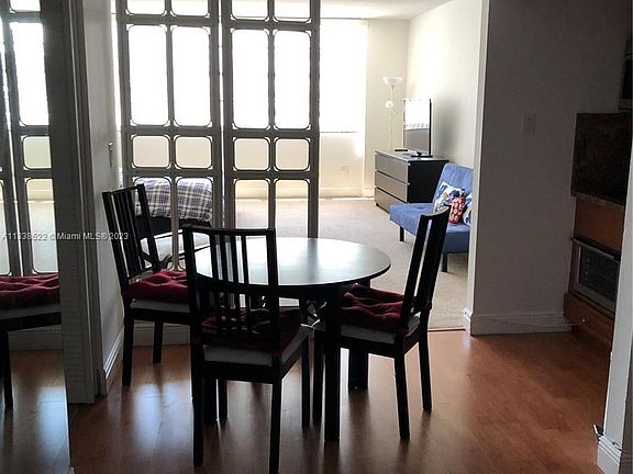 2nd image of 801 Brickell Bay Dr APT 1663