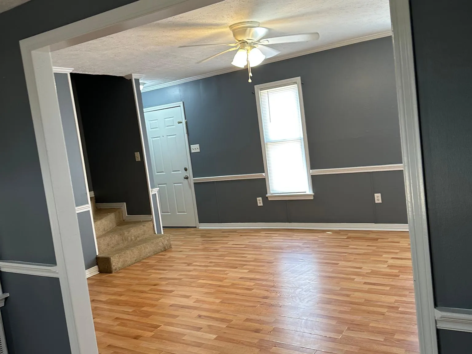 2 bed, 1.5 bath, 1103 sqft, $1,400 — Photo 4