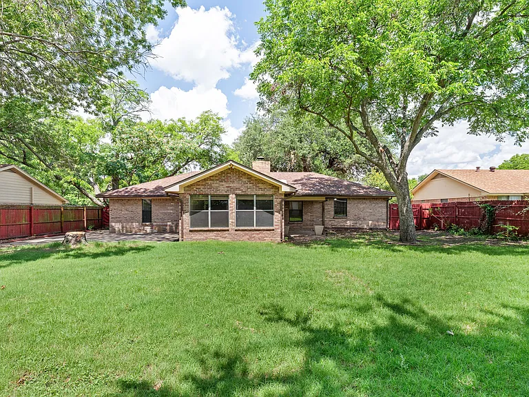 1017 Meadowlark Ln — Photo 27