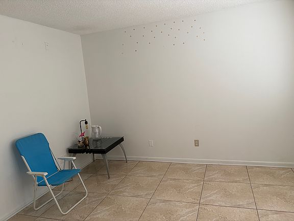 3rd image of 9109 W Hillsborough Ave #J207