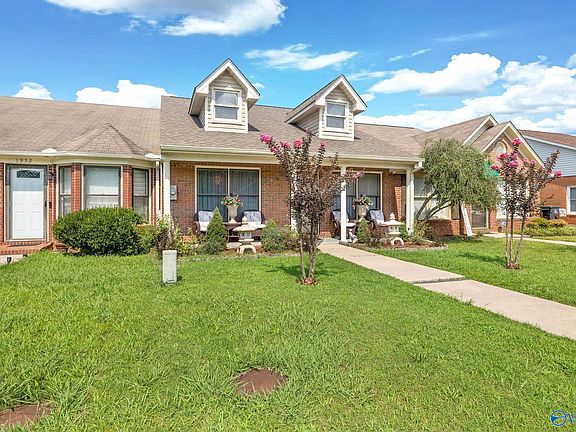 4th image of 1954 E Brownstone Ct SW