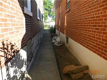 4th image of 4620 Louisiana Ave