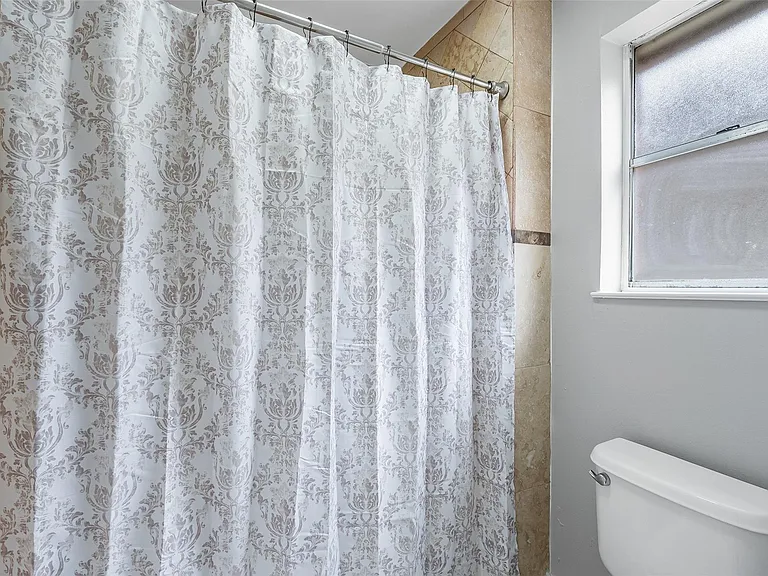 239 Blackwater Ln — Photo 27