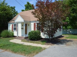 14 Wells St, West Warwick, RI 02893