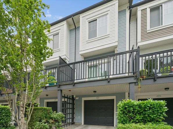 3010 Riverbend Dr Unit 42, Coquitlam, BC V3C 0B8