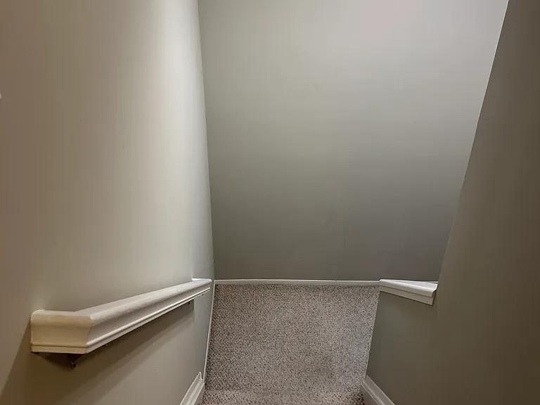 5658 Drake Hollow Dr W — Photo 27