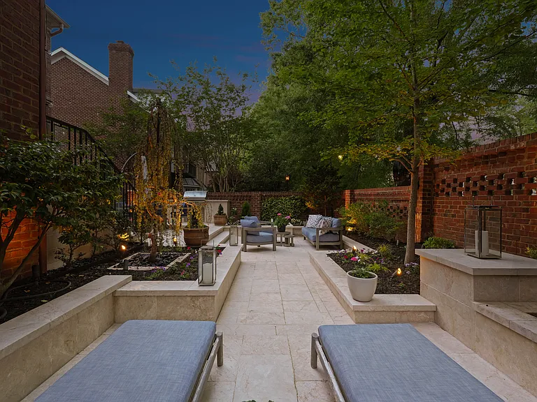1124 Dilworth Crescent Row — Photo 19