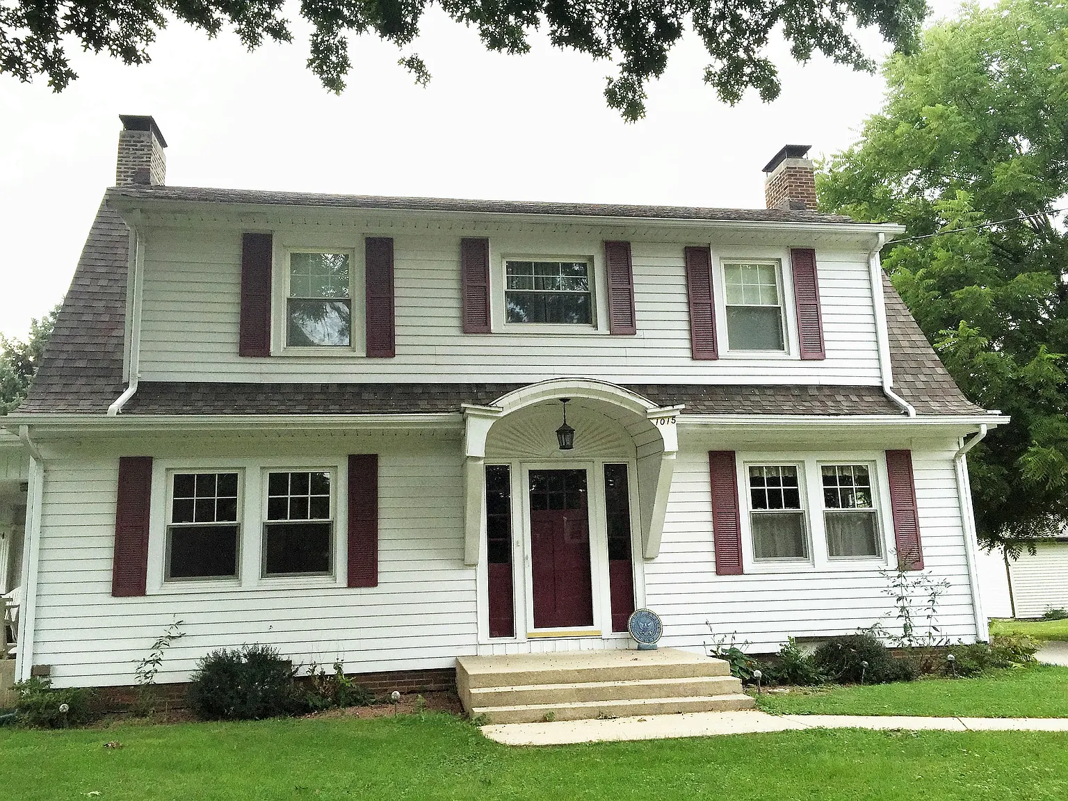1318 Corbin Pl NE photo 1