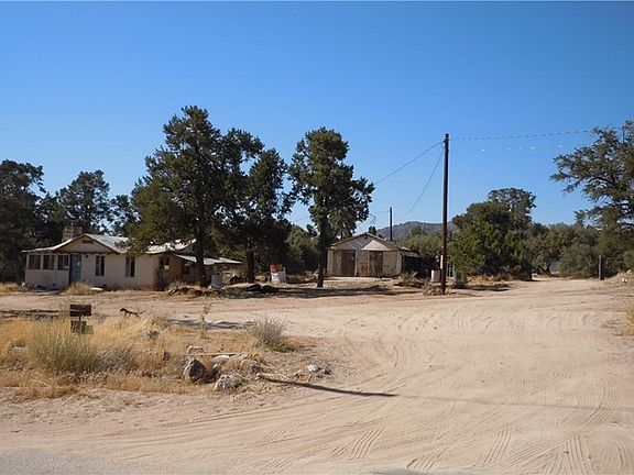 3rd image of 69720 Sugarloaf Ave