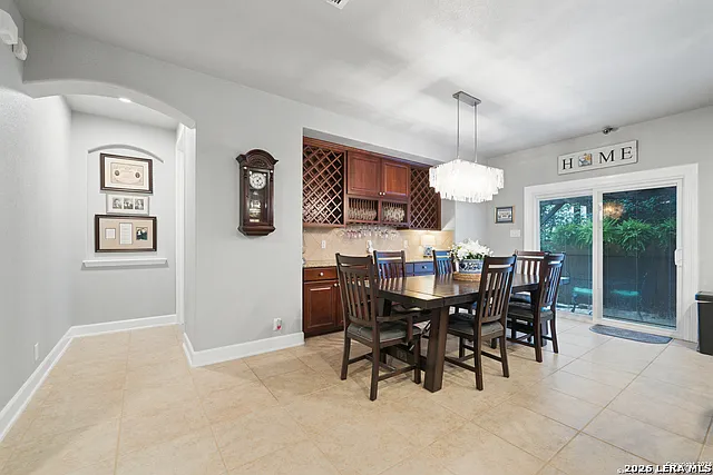3615 Cypress Cpe — Photo 12