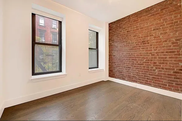 Rented by REAL New York | media 4