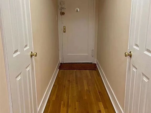 5th image of 6361 Yellowstone Blvd APT 5B