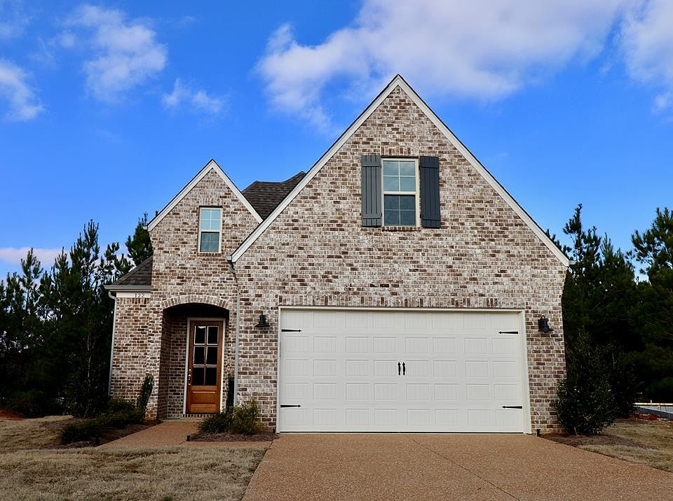 1st image of 122 Glen Alden Cir