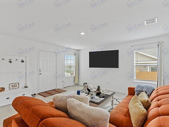 4th image of 2636 Kingston Ct