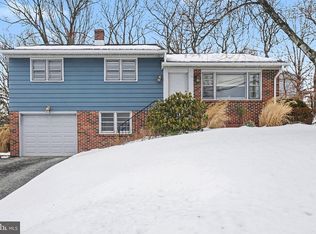 909 Sunnyside Rd, Hummelstown, PA 17036