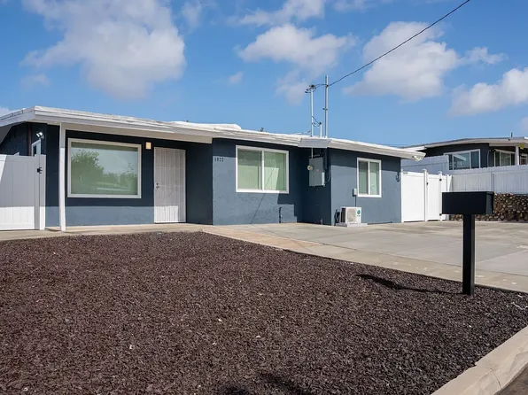 5922 Dwight St #B, San Diego, CA 92105