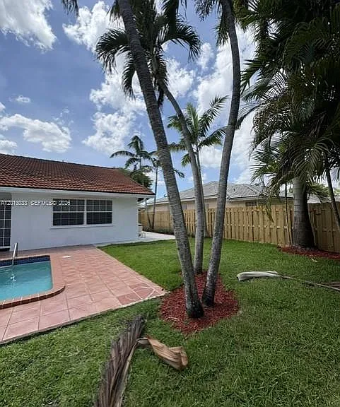 14161 SW 153rd Ave — Photo 3