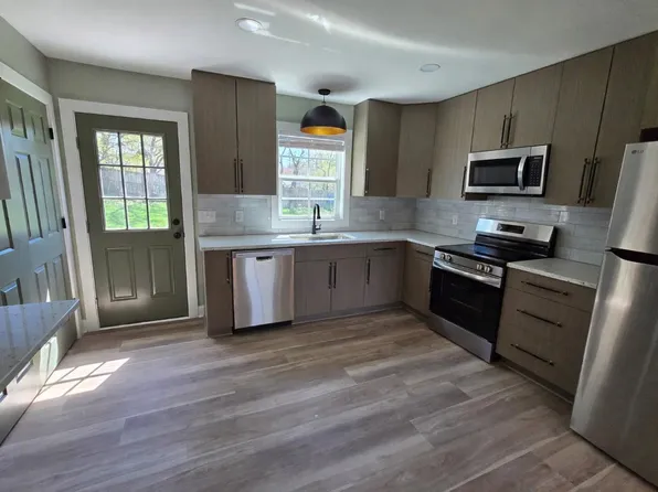 1209 Grace Ave, Burlington, NC 27217