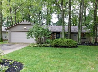 5052 N Barton Rd, North Ridgeville, OH 44039