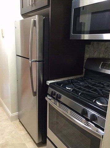 2nd image of 255 Mill Rd APT 2D