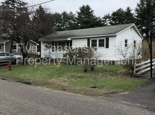 7 Maplewood Dr, S Burlington, VT 05403