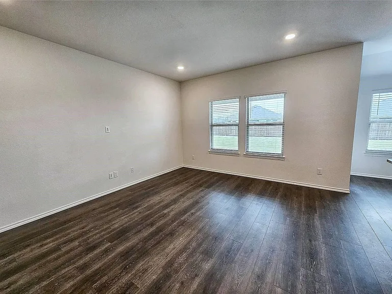 503 Cistern Way — Photo 10