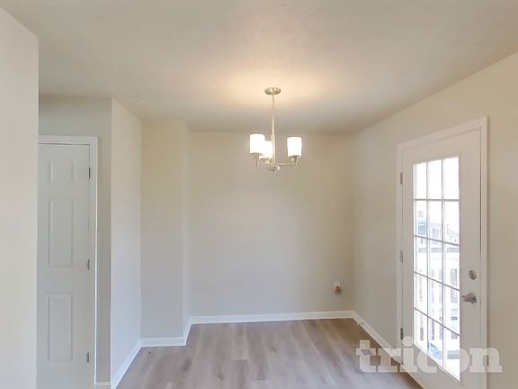 4th image of 3644 Derby Shire Cir