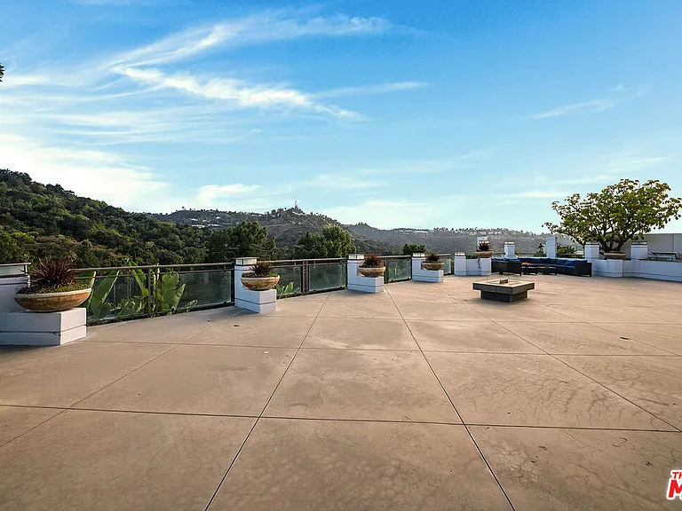 11470 Dona Evita Dr — Photo 39