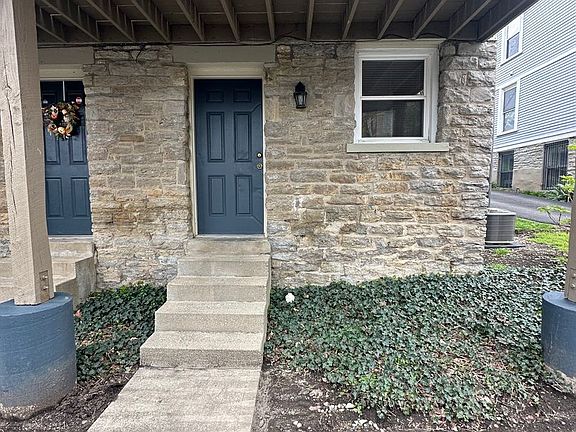 2nd image of 2128 Alpine Pl Floor 1
