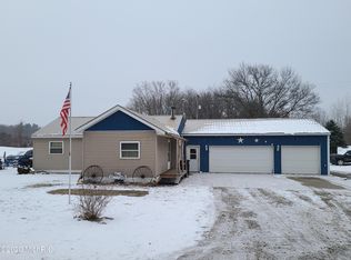 15100 Larsen Ave NE, Gowen, MI 49326