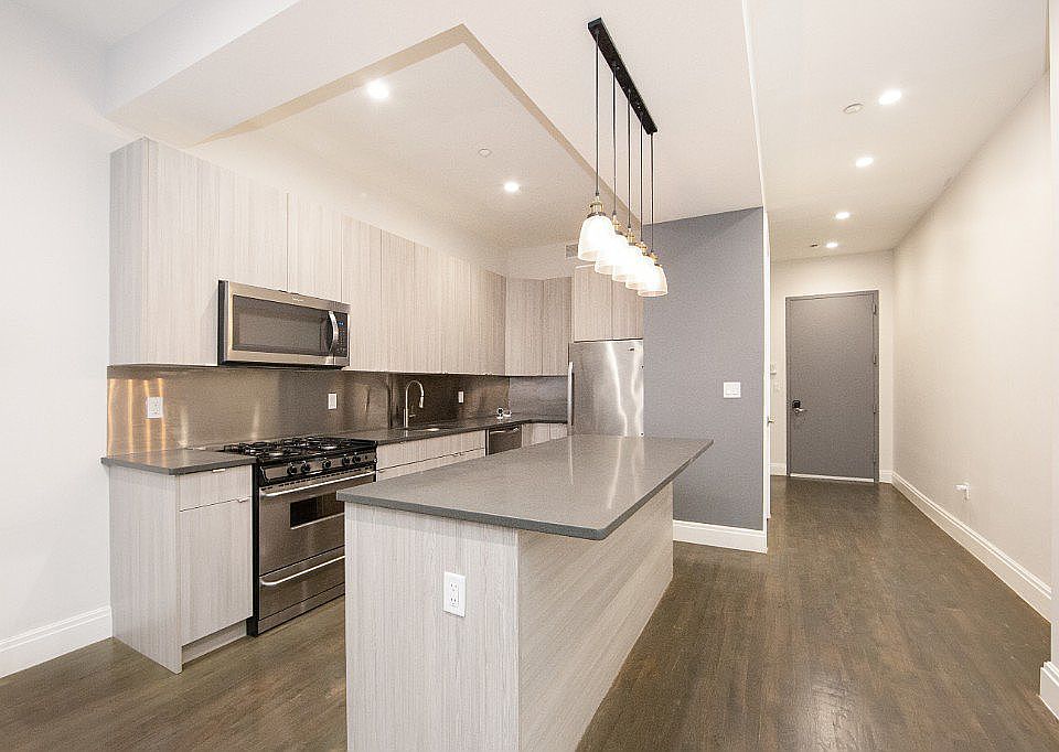 1st image of 45 Beekman St APT 3N