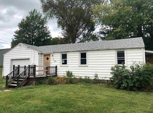 201 Vintage St, Plymouth, IN 46563