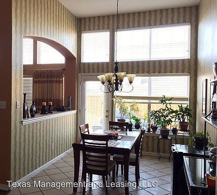 4th image of 5605 Seneca Dr