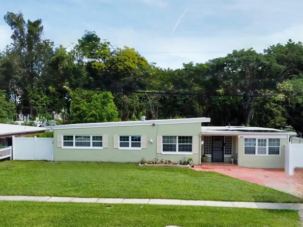 5925 Dahlia Dr, Orlando, FL 32807