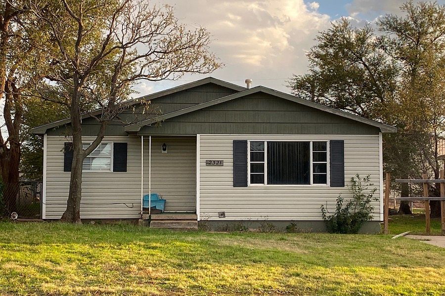 1st image of 2321 NW 11th Ave