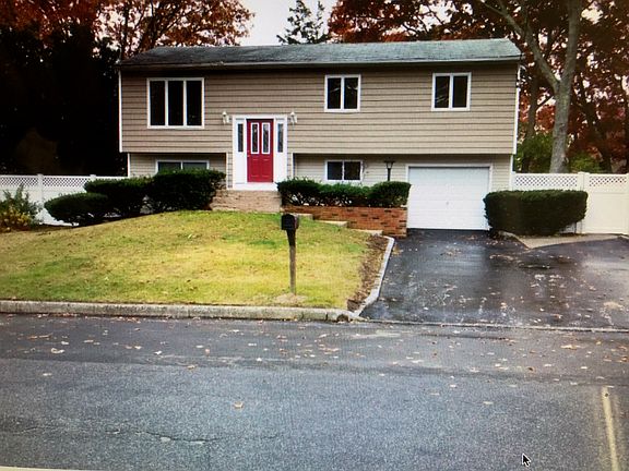 4th image of 28 Starfire Dr