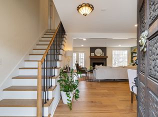 127 Meadowlake Dr, Hendersonville, TN 37075