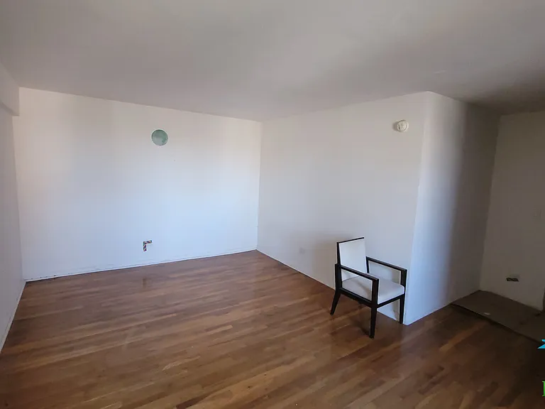 2170 University Ave #S5 — Photo 1